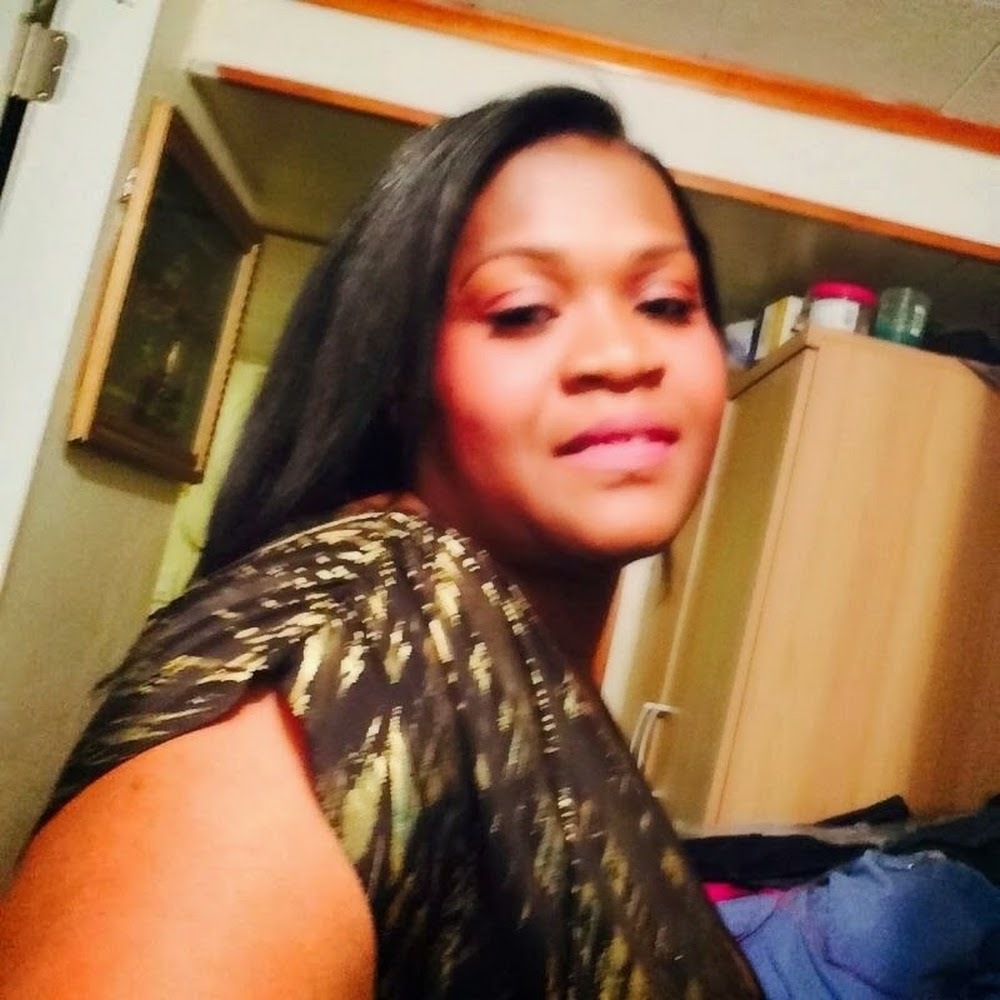 Meet your Posher, Marie nadia